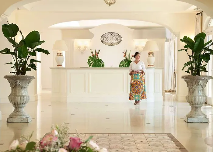 Hotel Almar Giardino Di Costanza 5*